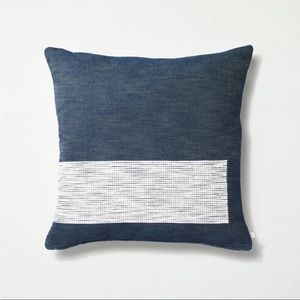 Hearth and hand Throw Pillow